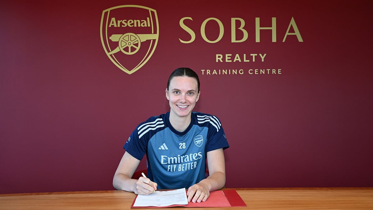 Arsenal's new signing Anneke Borbe