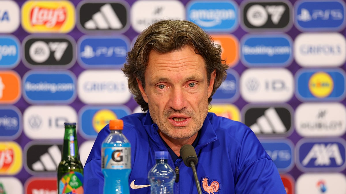 France coach Laurent Bonadei