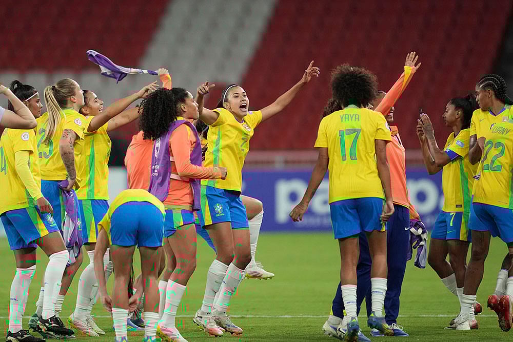 | Photo: AP/Dolores Ochoa : Copa America Femenina 2nd Sem-final: Brazil vs Uruguay