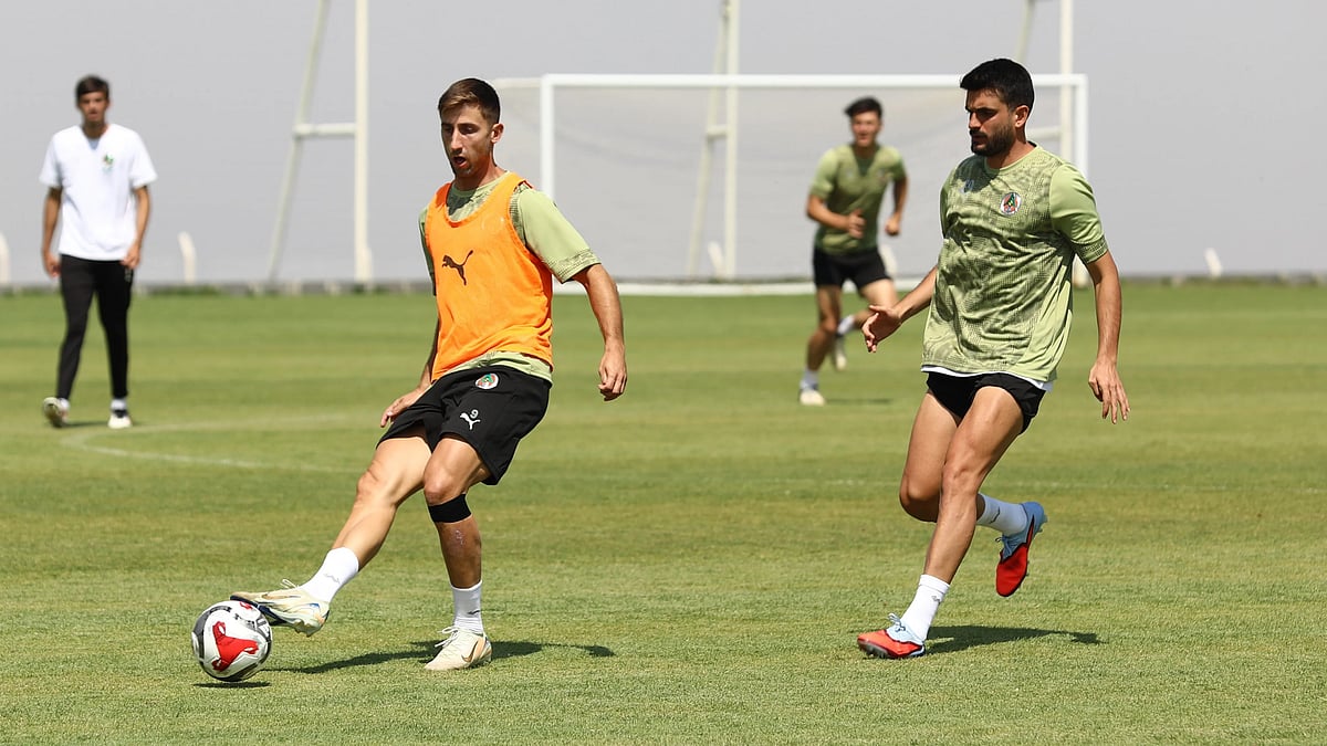| Photo: X/Alanyaspor : Kayserispor vs Alanyaspor: Alanyaspor players in training ahead of the pre-season club friendly match.