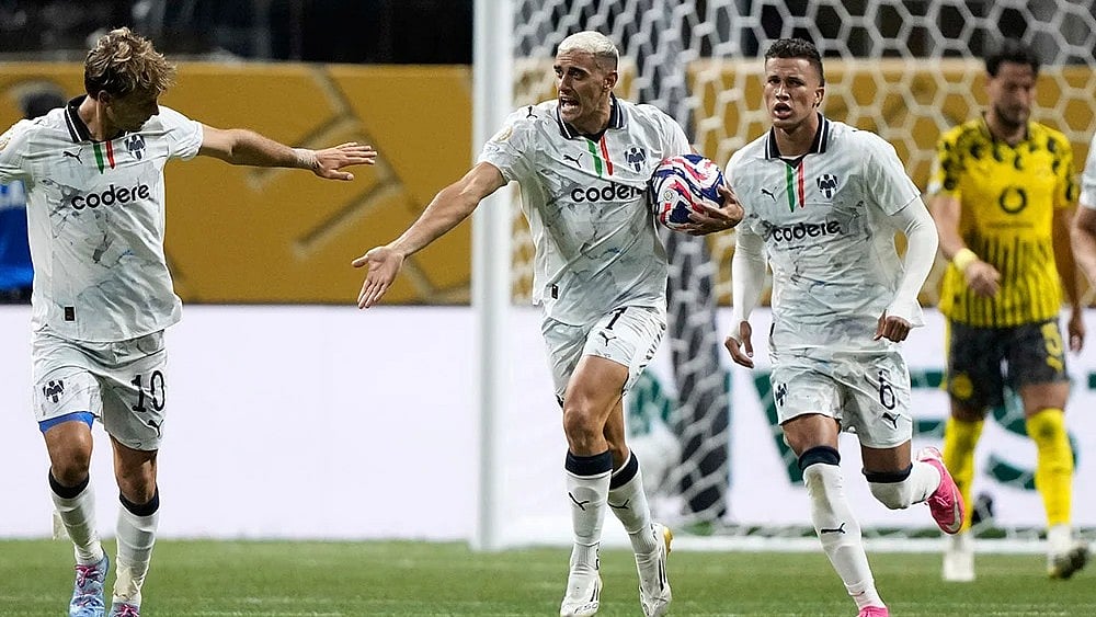 | Photo: AP/Brynn Anderson :  CF Monterrey players in action at the FIFA Club World Cup 2025