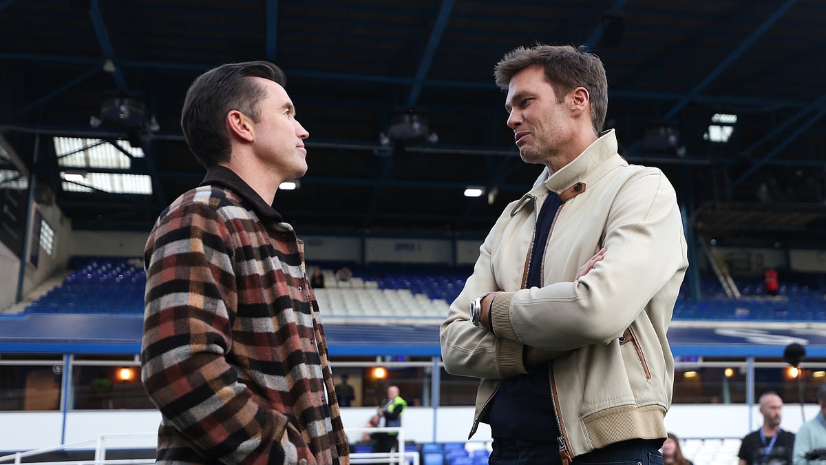 File : File photo of Birmingham and Wrexham owners Tom Brady and Rob McElhenney.