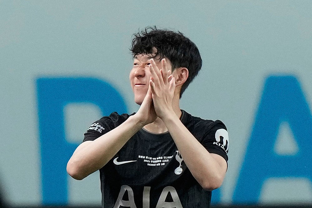 | Photo: AP/Ahn Young-joon : South Korea Soccer Tottenham Hotspur Newcastle United