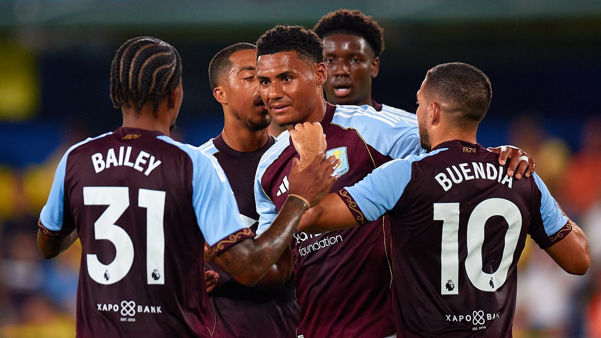 Watkins celebrates his goal against Villarreal