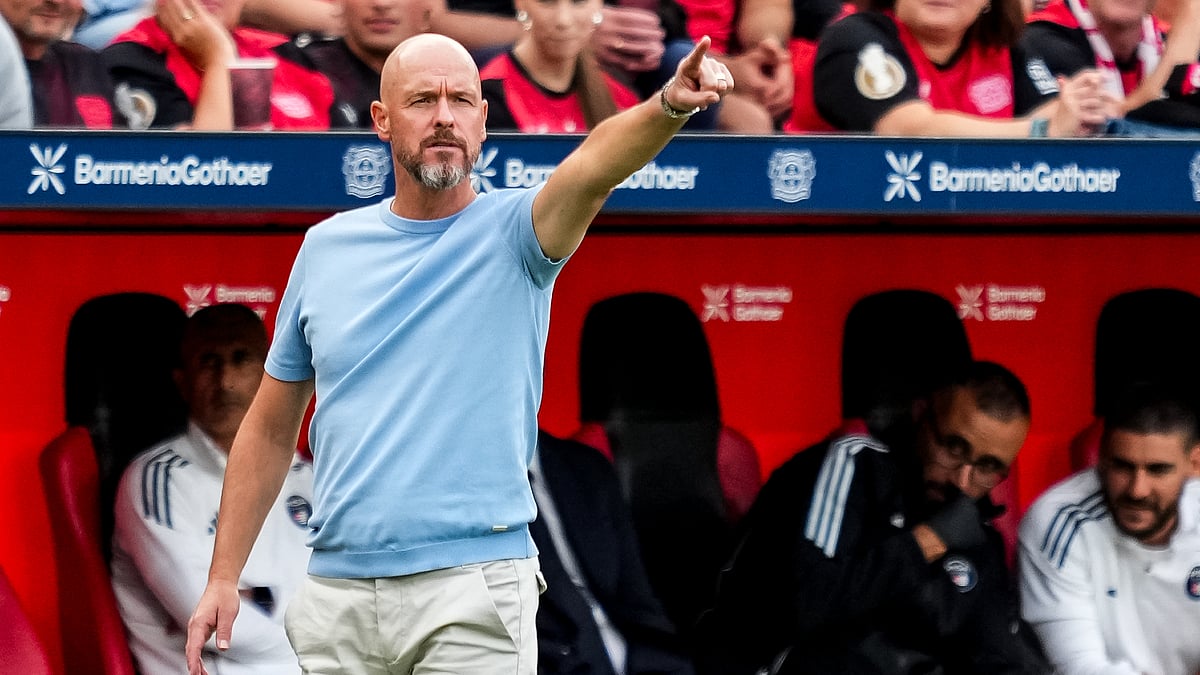 Erik ten Hag pictured during Bayer Leverkusen's friendly against Pisa