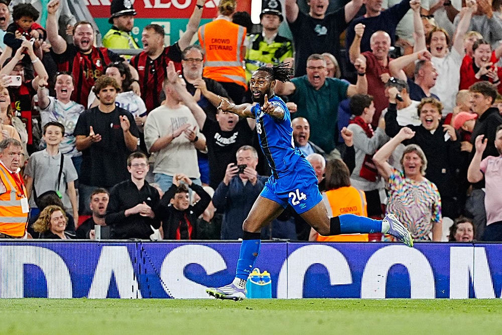 Photo: Peter Byrne/PA via AP : English Premier League: Bournemouth vs Wolves