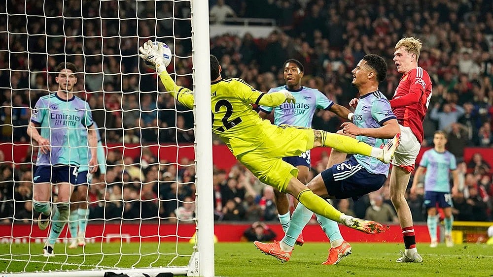 | Photo: AP/Dave Thompson : EPL: Arsenal vs Manchester United finished 1-1 last season.
