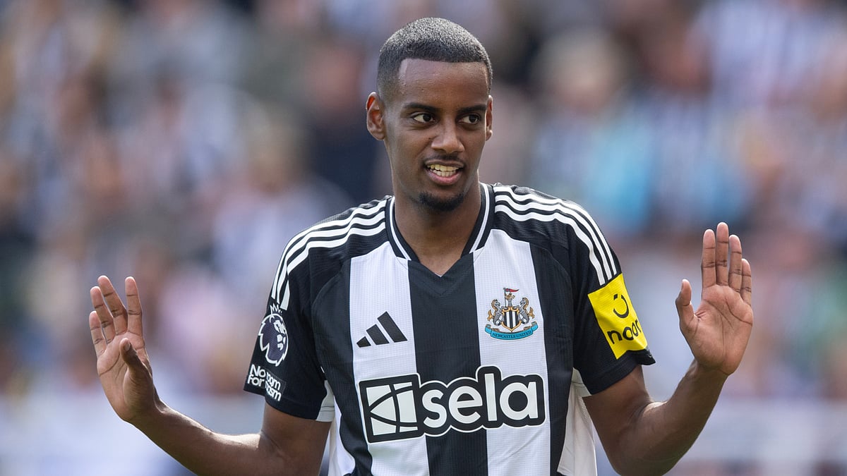Newcastle United's Alexander Isak has been linked with a move to Liverpool