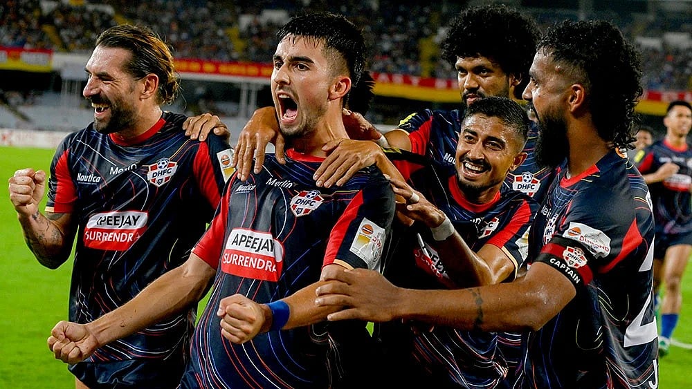 Photo: PTI : Durand Cup Semifinal: Diamond Harbour Vs East Bengal