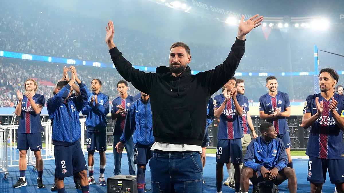 Gianluigi Donnarumma is set to join Manchester City