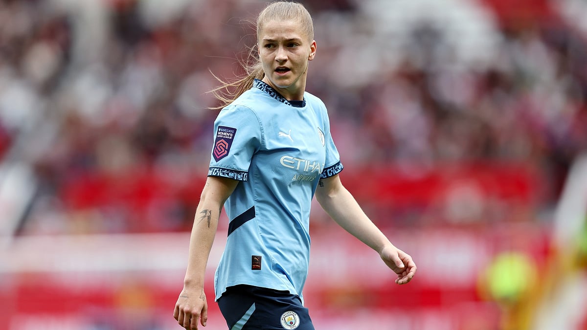Jess Park has joined Man United from Man City