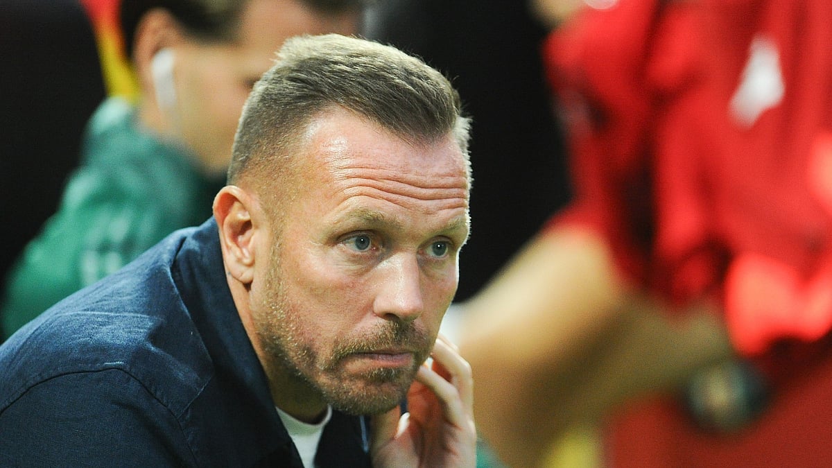 Wales head coach Craig Bellamy in the touchlines against Canada.