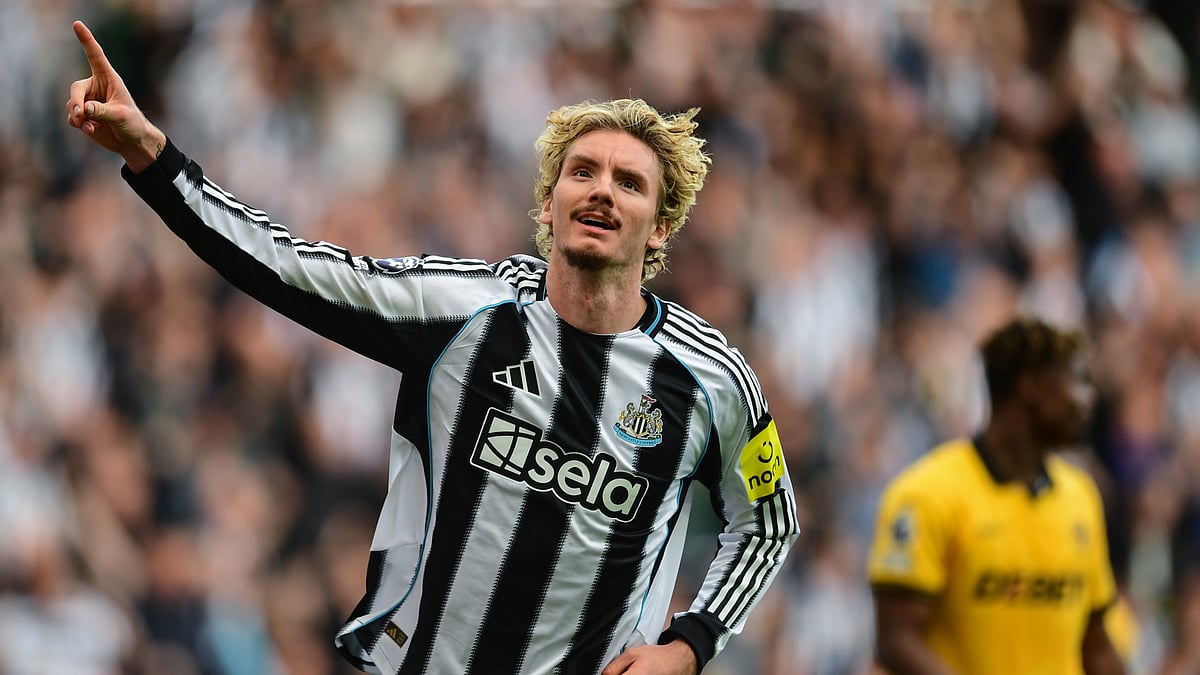 Nick Woltemade celebrates after scoring against Wolves