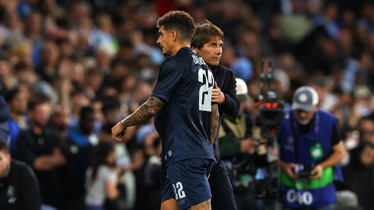 Giovanni Di Lorenzo was sent off against Manchester City.