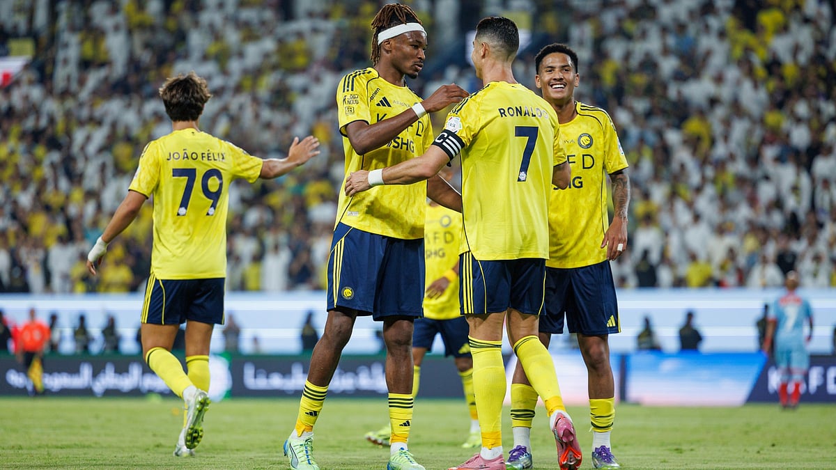 Al Nassr celebrate Cristiano Ronaldo's goal