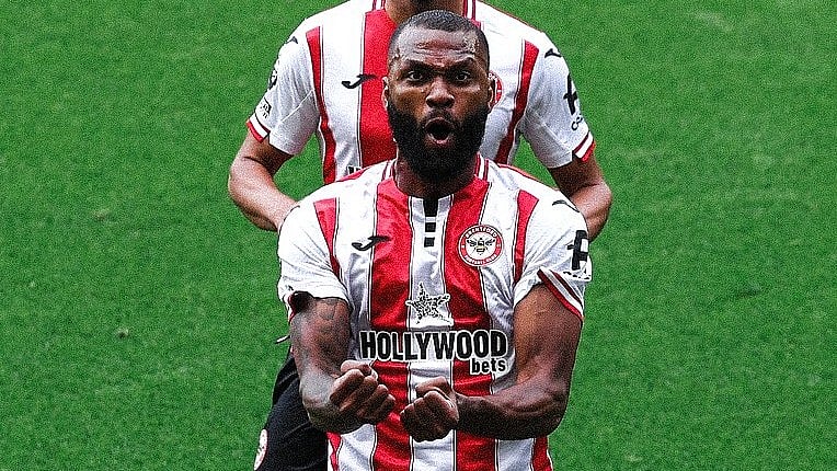 X/BrentFordFC : Brentford 2-1 Manchester United Highlights, English Premier League 2025-26: Thiago seals victory for Bees with a brace against Red Devils.