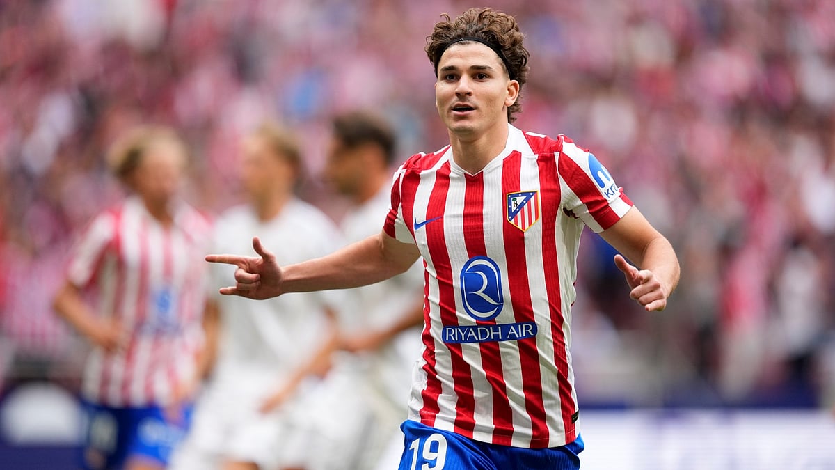 Julian Alvarez celebrates after scoring his second goal in Saturday's derby