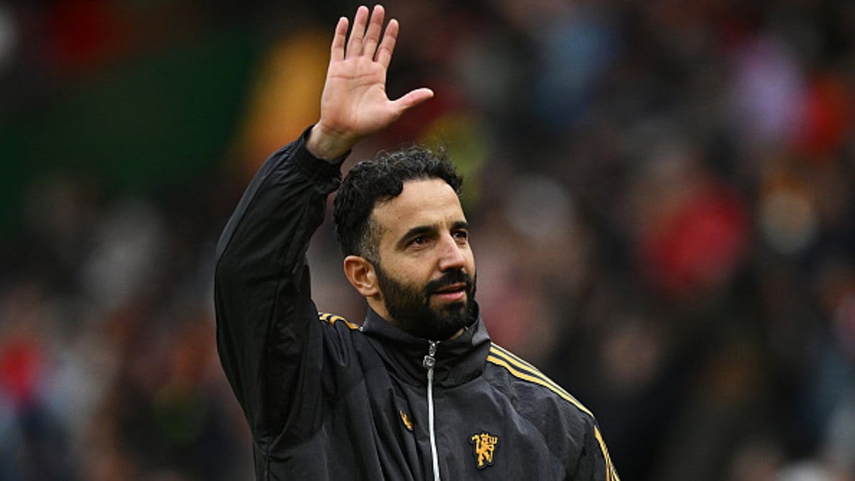 Ruben Amorim salutes the Old Trafford crowd after Manchester United's match against Sunderland.