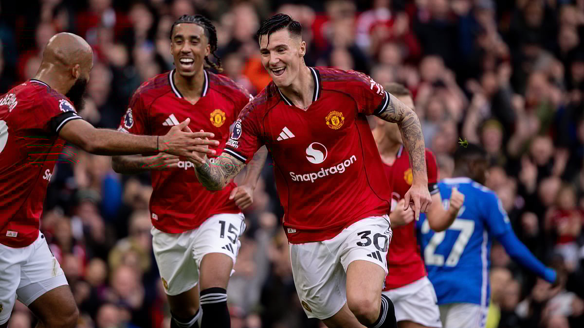 Benjamin Sesko celebrates after scoring for Manchester United against Sunderland.