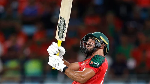 X/ ACCMedia1 : Bangladesh vs Ireland, 3rd T20I: BAN take on IRE in Chattogram