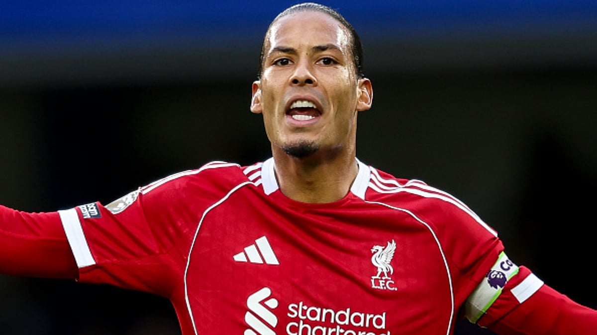 Virgil van Dijk urges unity among Liverpool squad