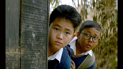 Twitter/X : Boong Still