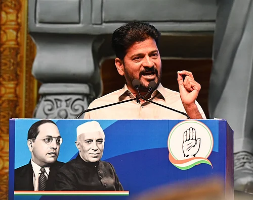 IMAGO / Hindustan Times : Revanth Reddy Targets Modi Certificate, Flags SIR As Anti-Poor