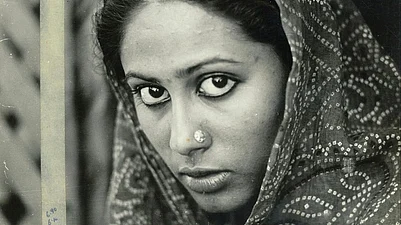 IMDB : Smita Patil