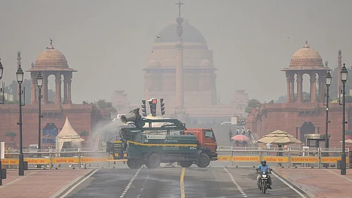 - PTI : Delhi has already installed automatic number plate recognition cameras at fuel stations to identify vehicles without valid PUC certificates.