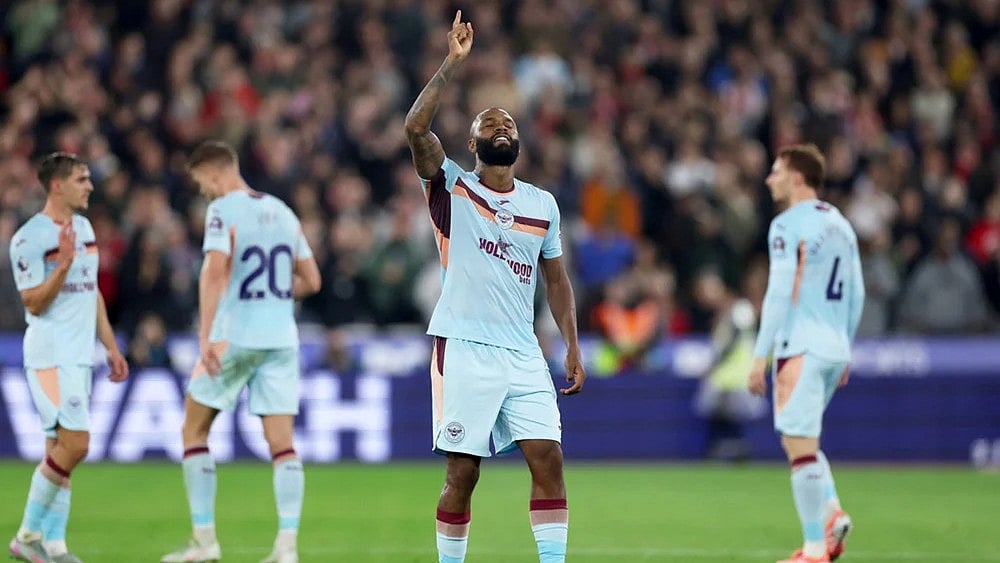 | Photo: Steven Paston/PA via AP : English Premier League 2025-26: West Ham United Vs Brentford
