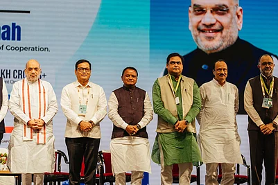 Hon’ble Chief Minister of Odisha Shri Mohan Charan Majhi joined the inaugural session of India Maritime Week (IMW) 2025, alongside Hon’ble Union Home Minister Shri Amit Shah, who graced the occasion as Chief Guest.