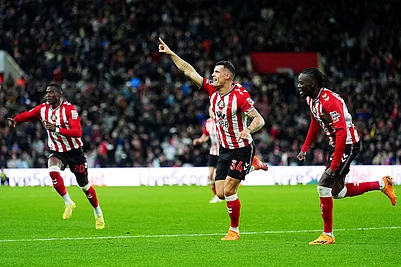 | Photo: Owen Humphreys/PA via AP : Sunderlands Granit Xhaka, center, celebrates scoring during the English Premier League soccer match between Sunderland and Everton in Sunderland, England.