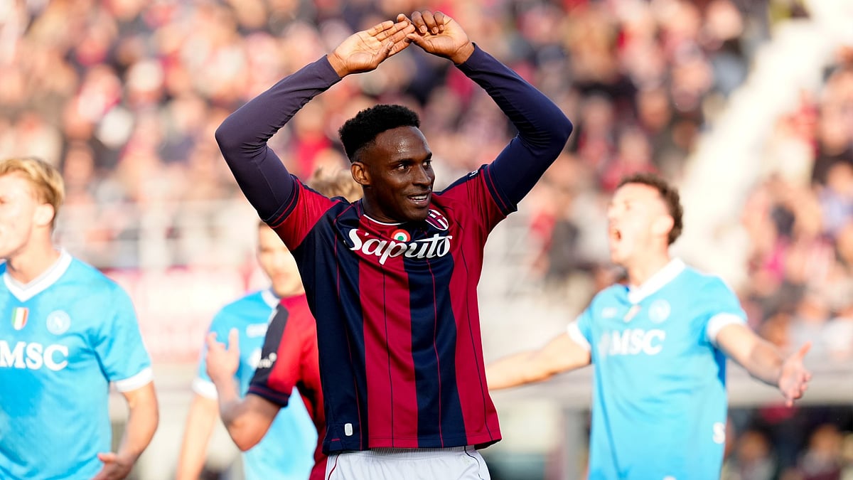 Bologna's goalscorer Jhon Lucumi celebrates against Napoli in Serie A 2025-26.
