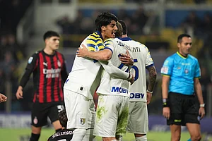 | Photo: Massimo Paolone/LaPresse via AP : Parma's Mariano Troilo and Parma's Oliver Sorensen Jensen celebrate during the Serie A soccer match against Milan in Parma, Italy.