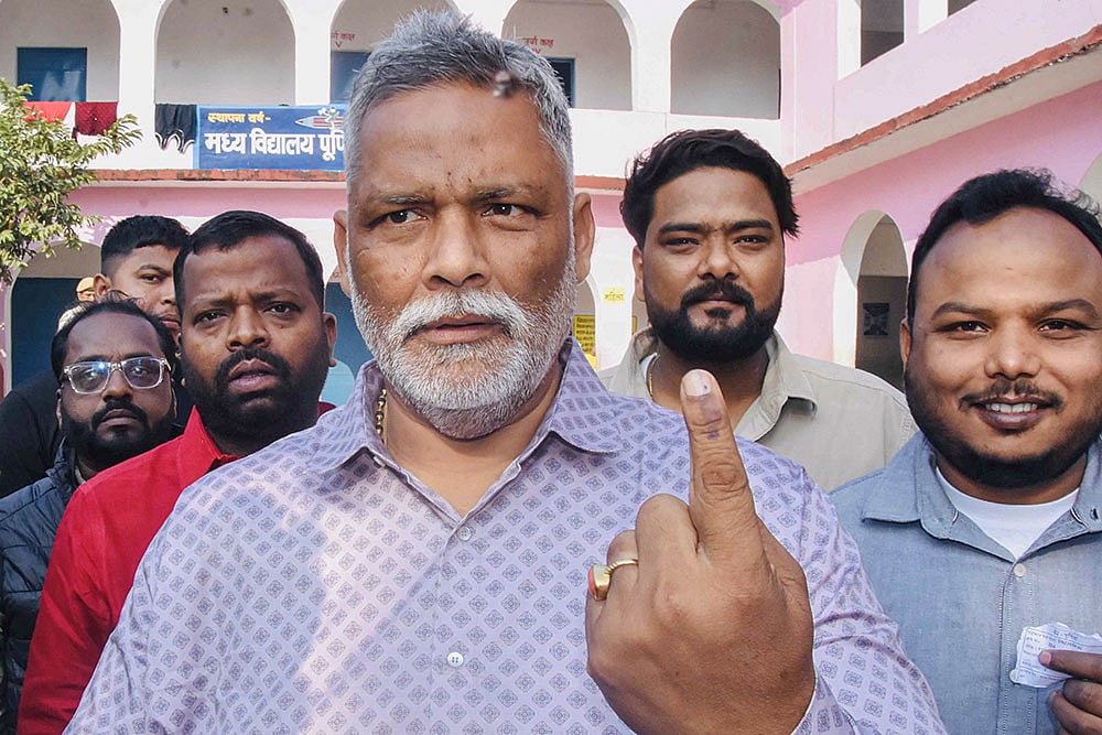 Photo: PTI : Independent Bihar MP Pappu Yadav Arrested in 1995 Forgery CaseB)
