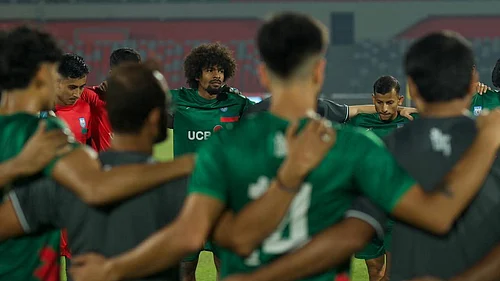 | Photo: X/thebafufe : Bangladeshs Hamza Choudhury in training ahead of the FIFA international friendly against Nepal at National Stadium, Dhaka, on Thursday, November 13, 2025.
