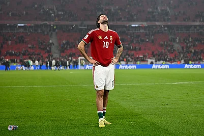 | Photo: AP/Denes Erdos : Hungarys Dominik Szoboszlai is dejected at the end of the World Cup 2026 group F qualifying soccer match between Hungary and Ireland in Budapest, Hungary.