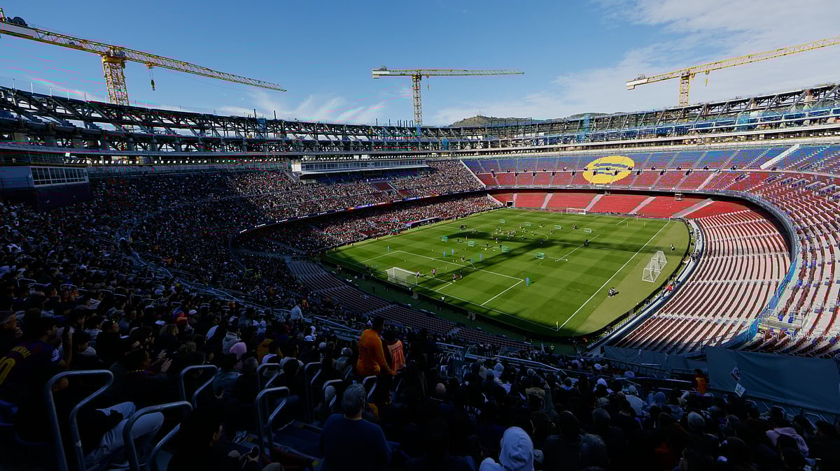 | Photo: AP/Joan Monfort : A general view of the Camp Nou stadium in Barcelona, Spain, on November 7, 2025, during the team's first training session at the venue after its renovation.