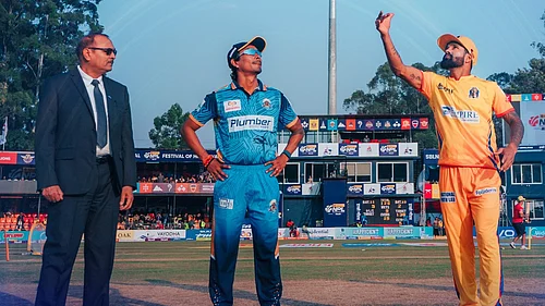 X/OfficialNPLT20 : Karnali Yaks have won the toss and elected to field.