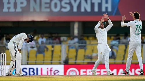 (AP Photo/Anupam Nath) : South Africas Marco Jansen, right, celebrates with teammates after the dismissal of Indias Yashasvi Jaiswal, left, on the fourth day of the second cricket test match between India and South Africa in Guwahati, India, Saturday, Nov. 22, 2025.