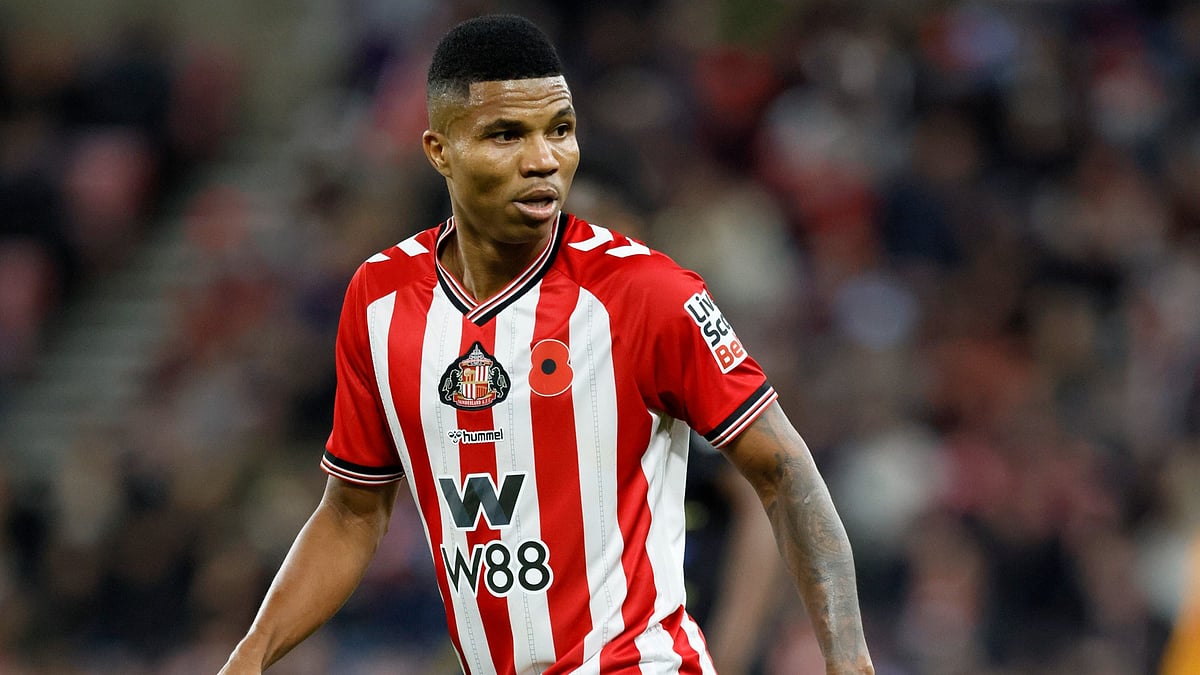 Reinildo Mandava during Sunderland's English Premier League match against Fulham on November 22, 2025.