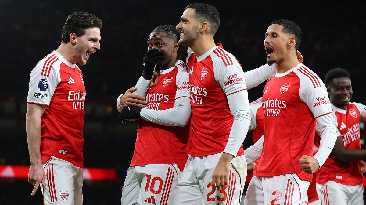 Arsenal celebrate Ebere Eze's second goal against Tottenham Hotspur in English Premier League on November 23, 2025.