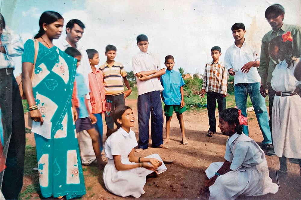 The Lesser Daughters Of The Goddess: Former Devadasis Rewrite A Caste-Bound Legacy