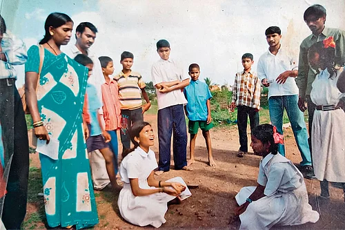 | Courtesy: Mahila Abhivruddhi Mattu Samrakshna Samsthe : A Movement for Change: Sitavva Jodatti at a community gathering as
part of her advocacy efforts