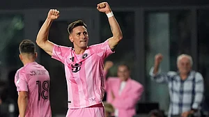 (AP Photo/Rebecca Blackwell) : Inter Miami forward Tadeo Allende celebrates after scoring the second goal against New York City FC during the first half of an MLS Eastern Conference final soccer match, Saturday, Nov. 29, 2025, in Fort Lauderdale, Fla