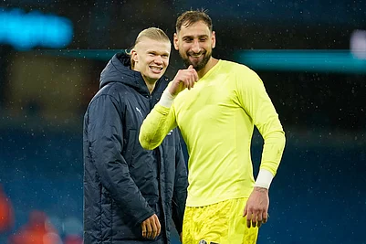 | Photo: AP/Dave Thompson : Manchester Citys Erling Haaland, left, and Manchester Citys goalkeeper Gianluigi Donnarumma celebrate after the English Premier League soccer match between Manchester City and Sunderland in Manchester, England.