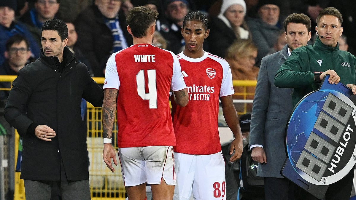 | Photo: X/Arsenal : Arsenal's Marli Salmon replacing Declan Rice during the UEFA Champions League match against Club Brugge on December 11, 2025.