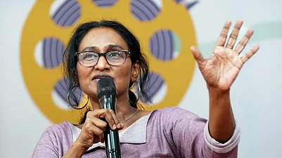 Kerala Chalchithra Academy : Cuckoo Parameswaran