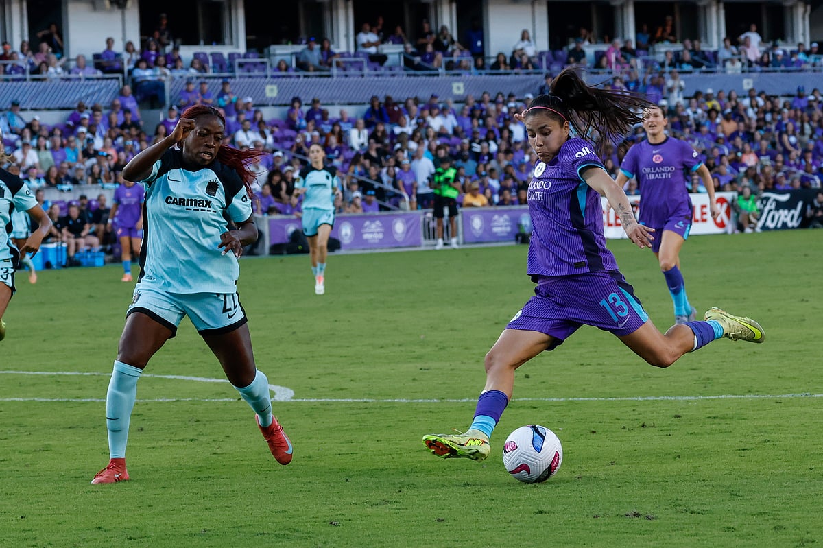 Kevin Kolczynski/AP : Tigres' match against Guadalajara AP 