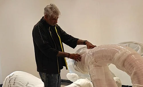 Instagram : DECODING DIGITAL DNA by artist Mukesh Sharma